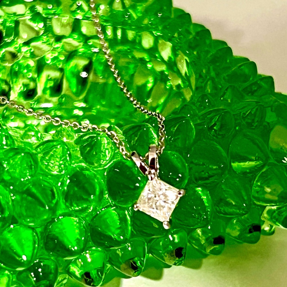 Elegant 1 CT Princess Cut Moissanite Pendant Necklace w/ GRA Report
